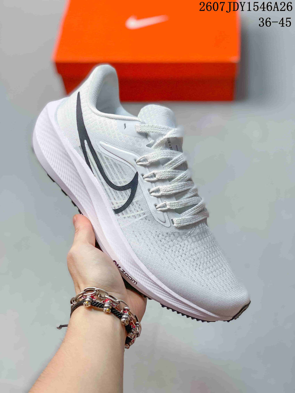 Nike Air Zoom Pegasus 39 Sneakers for Running - product image from the listing.