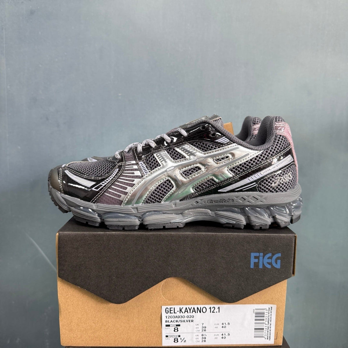 ASICS GEL-KAYANO 12.1 Sneakers in Black Silver 1203A930-020 - product image from the listing.