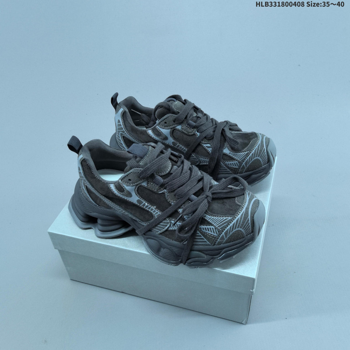 GG-CC G25X8557B Chunky Lace-Up Trainers - product image from the listing.