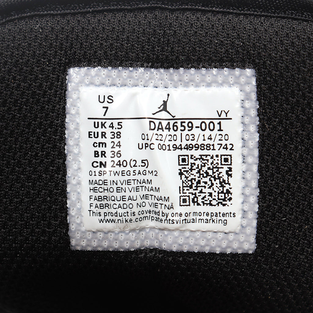 Air Jordan 1 Low Black Red White DA4659-001 - product image from the listing.