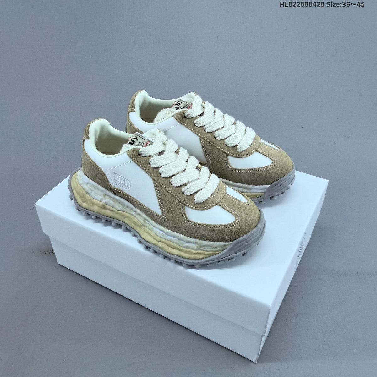 Maison MIHARA YASUHIRO Original Sole Low Sneakers in Beige White - product image from the listing.