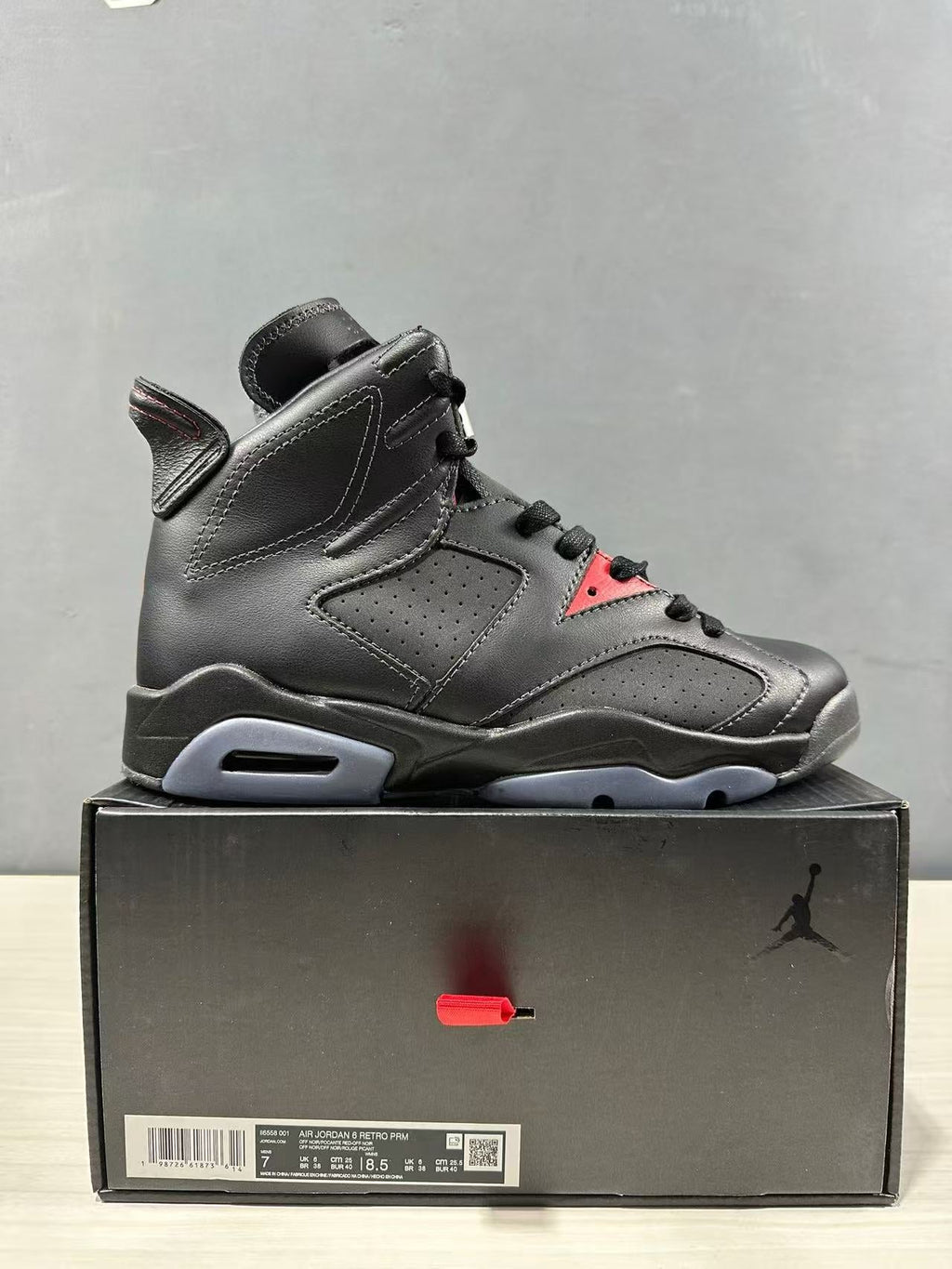 Air Jordan 6 BIN 23 Black High-Top Sneakers II6558-001 - product image from the listing.