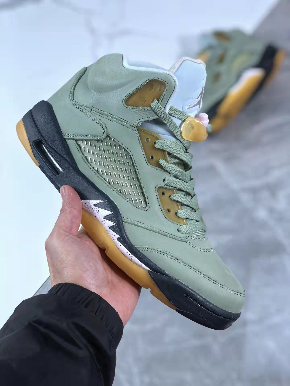 Jade Horizon Sneakers - Air Jordan 5 DC7501-300 - product image from the listing.