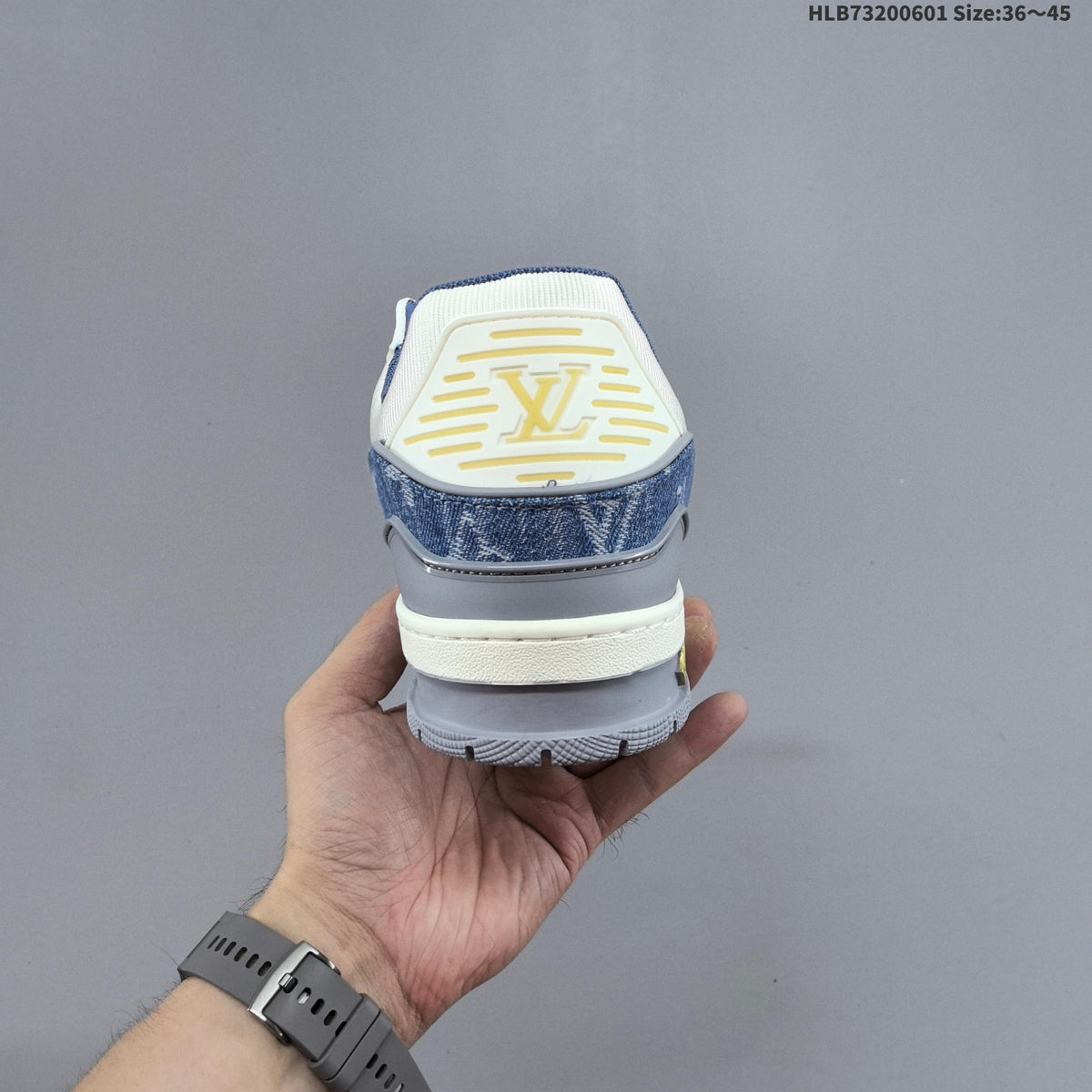 Louis Vuitton Blue Denim-Pattern Low-Cut Sneakers - product image from the listing.