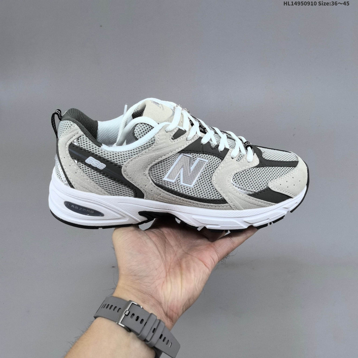 New Balance 530 Retro Sneakers for Running - product image from the listing.