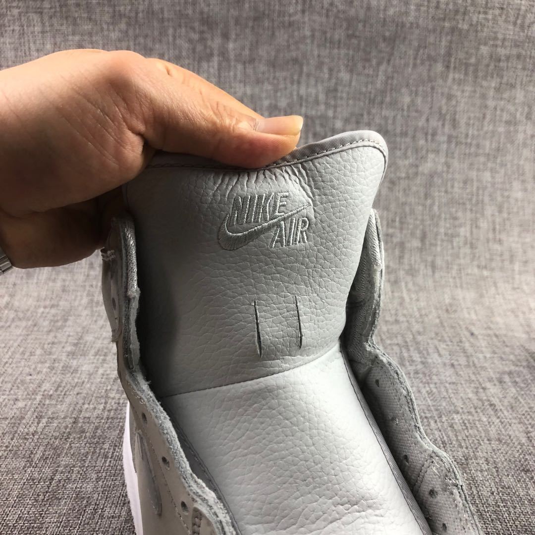 Air Jordan 1 High OG Japan Grey Silver Sneakers DC1788-029 - product image from the listing.