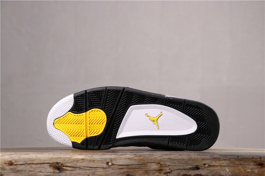 Air Jordan 4 Cool Grey Sneakers 308497-007 - product image from the listing.