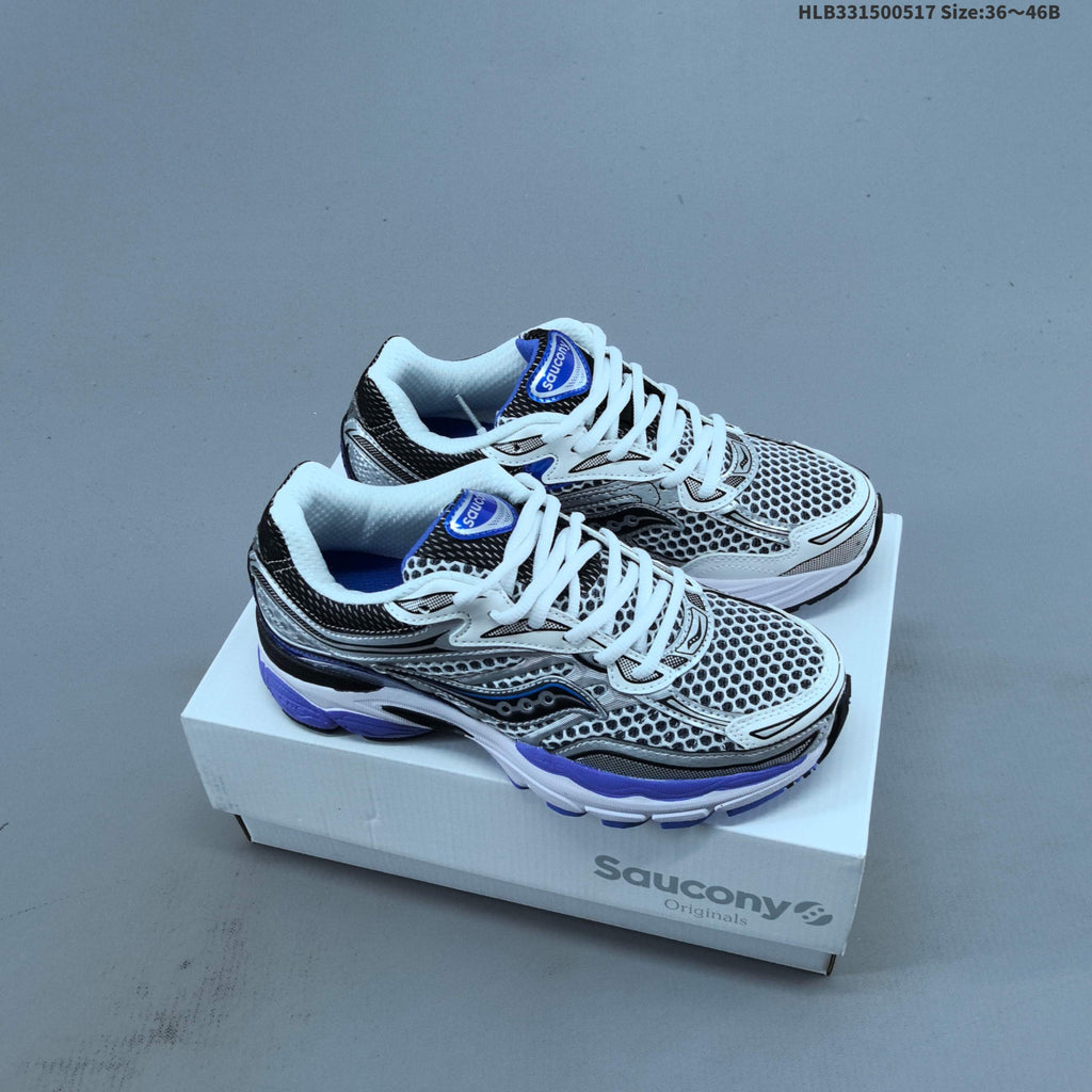 Saucony ProGrid Omni 9 Retro Sneakers for Running - product image from the listing.