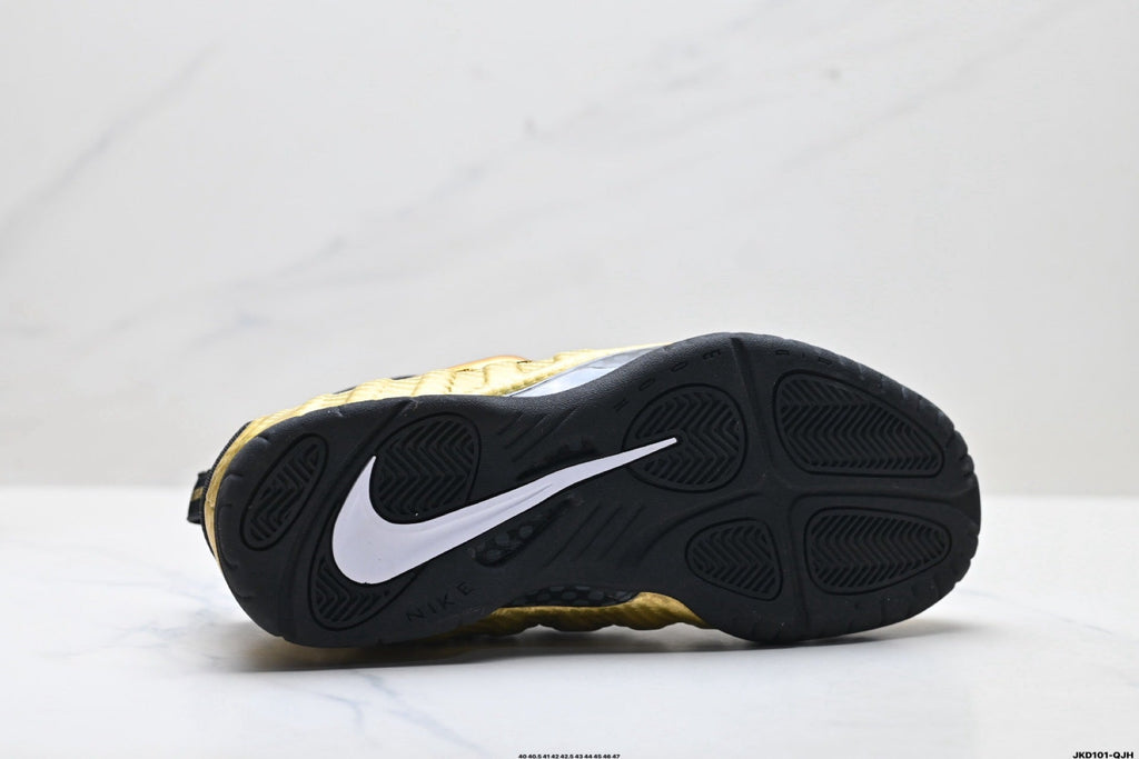 Nike Air Foamposite One Penny Hardaway Sneakers in Black Gold - product image from the listing.