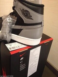 Jordan 1 High Sneakers in Grey Black - product image from the listing.