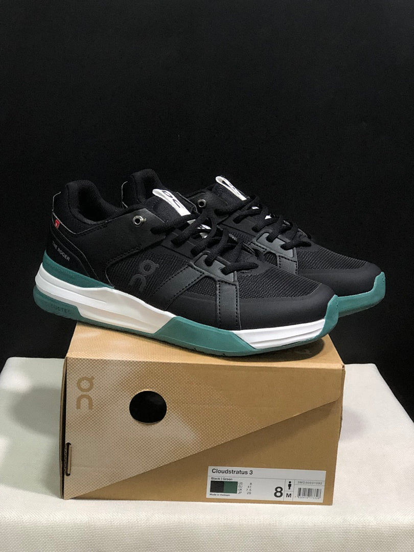On The Roger Clubhouse Pro Sneakers in Black Green - product image from the listing.
