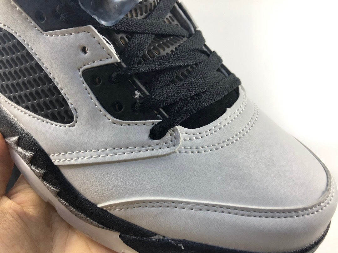Jordan 5 Retro White Paris High-Cut Sneakers - product image from the listing.