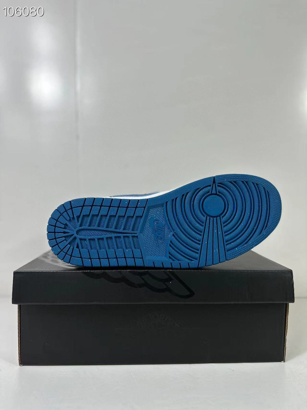 Air Jordan 1 Mid White Blue FN5215-141 Sneakers - product image from the listing.