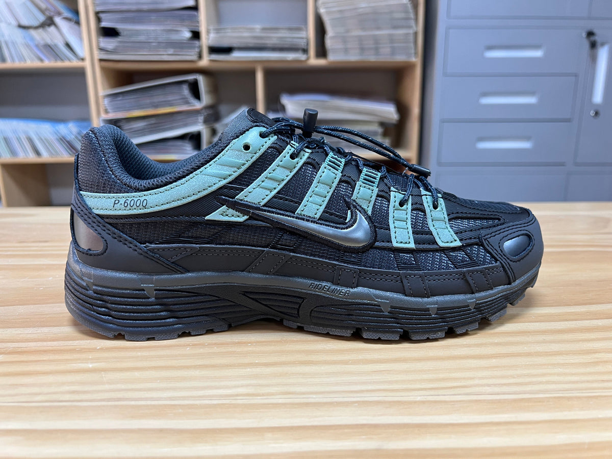 Navy and Light Blue Nike P-6000 Sneakers IM5997-060 - product image from the listing.