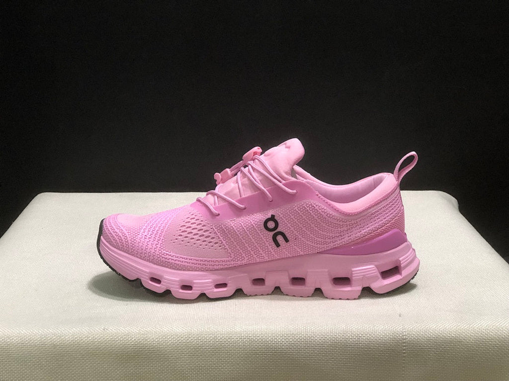 On Cloud X Z5 Sneakers in Pink - product image from the listing.