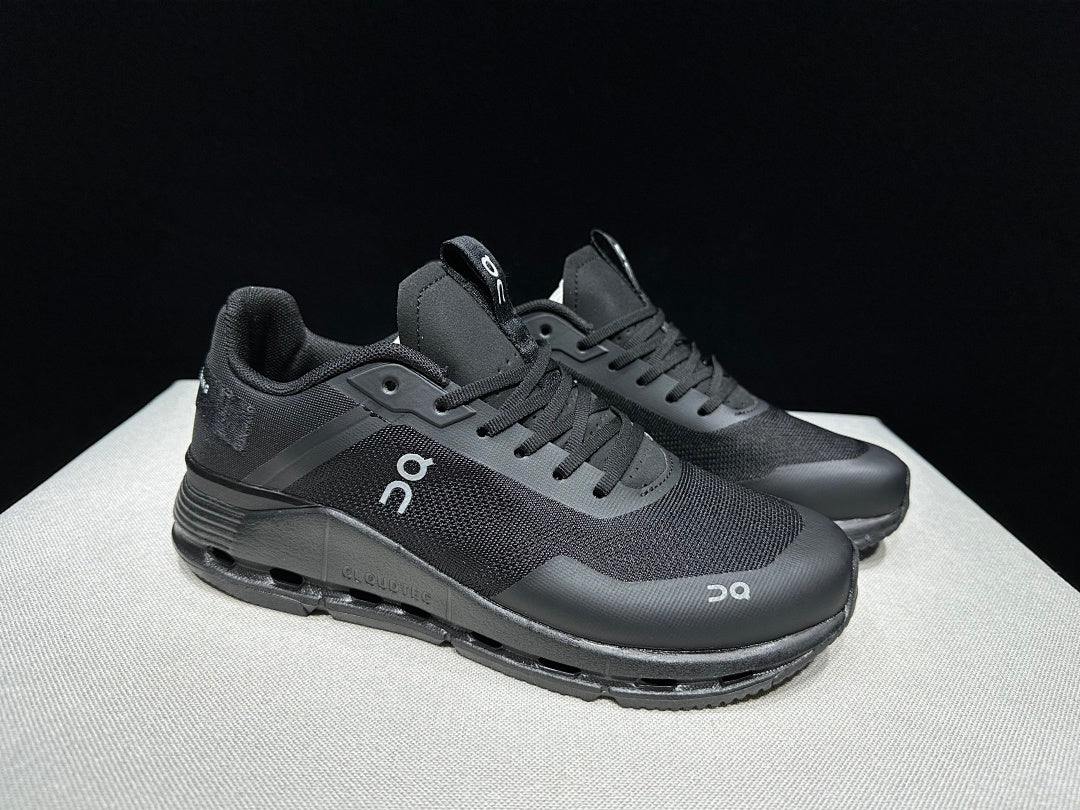On Cloudnova Form 2 TT Trainers in Black and Eclipse - product image from the listing.