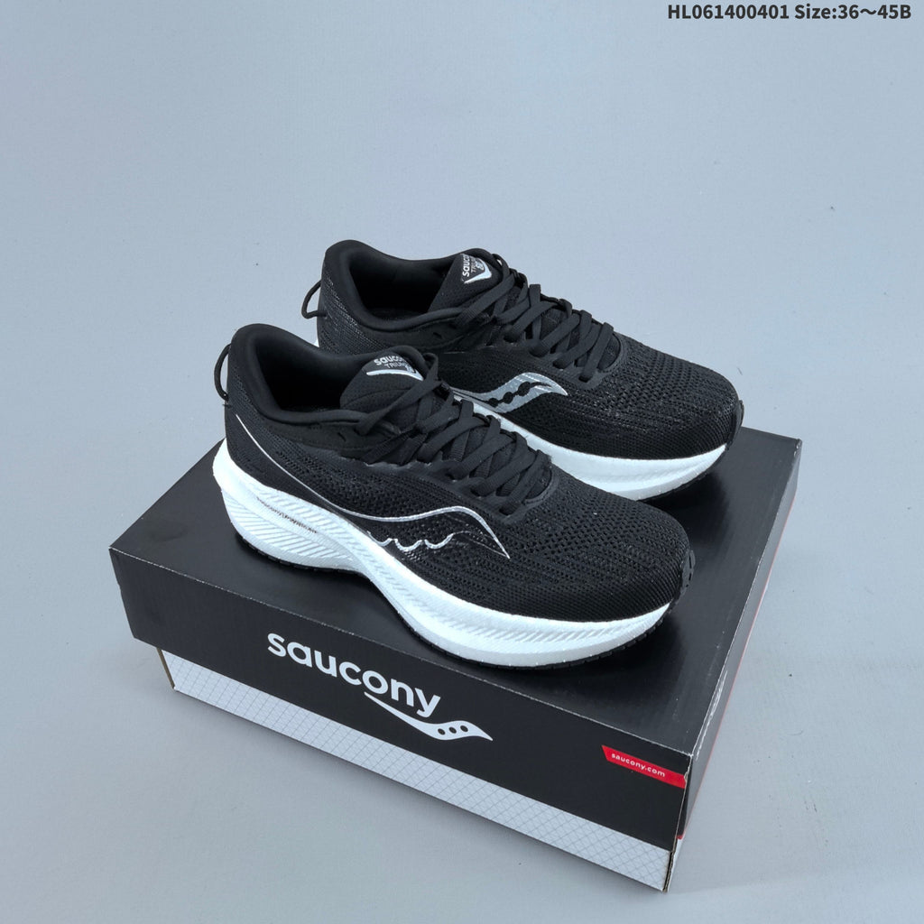Saucony Triumph 21 Shoes for Running - product image from the listing.