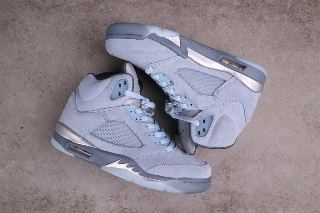 Air Jordan 5 Retro Bluebird Sneakers DD9336-400 - product image from the listing.