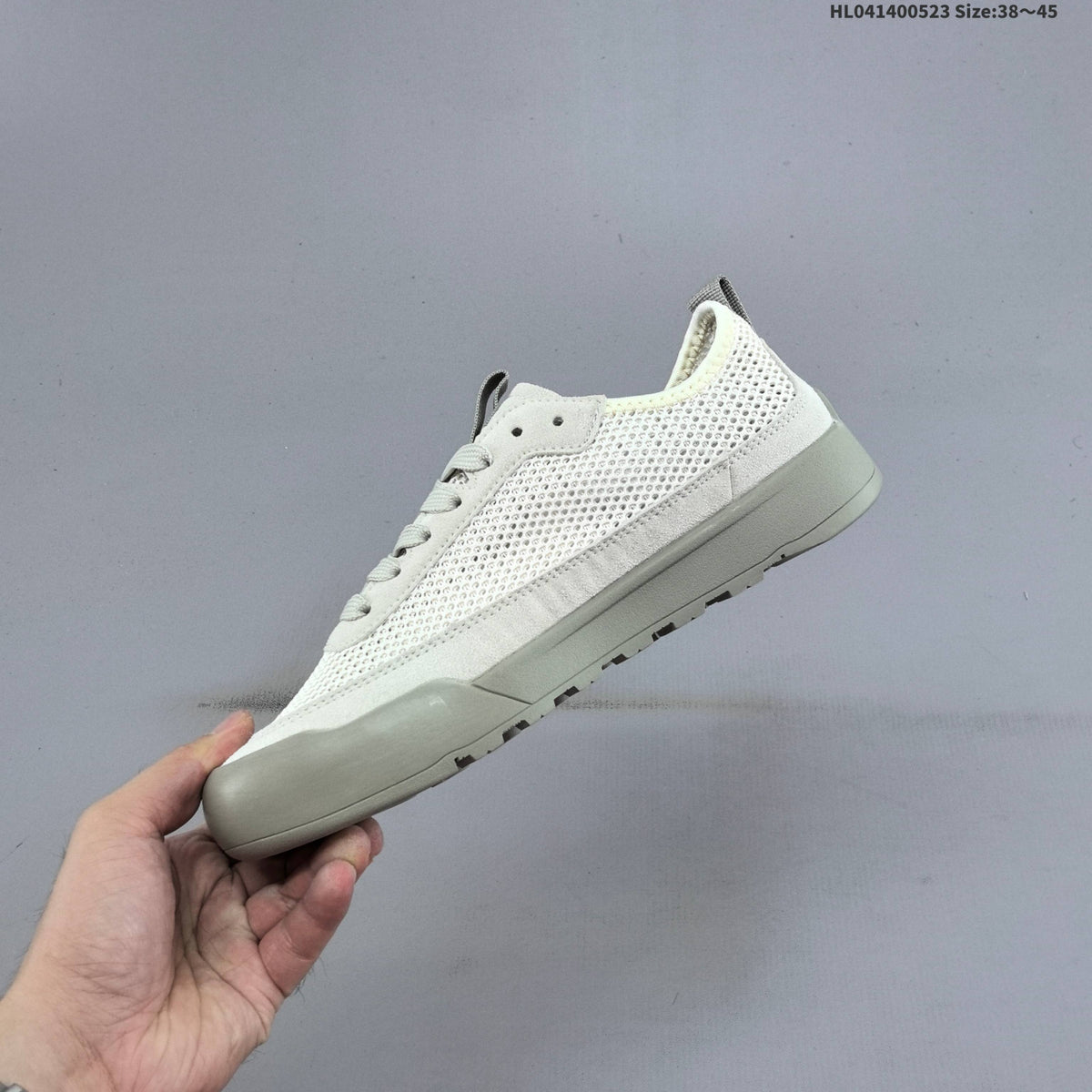 Light Gray The North Face Clyffe Low-Top Sneakers - product image from the listing.