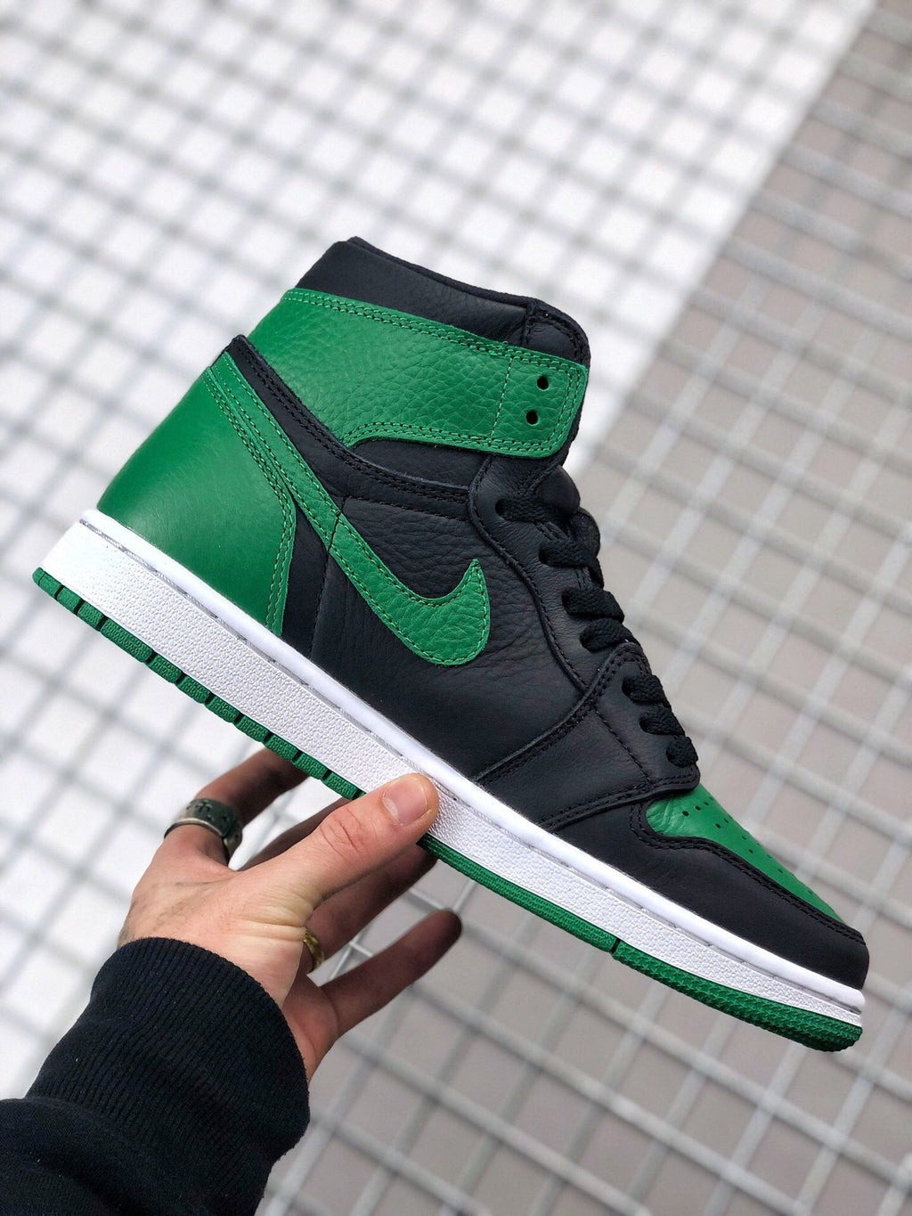 Air Jordan 1 High Pine Sneakers in Green Black 555088-030 - product image from the listing.