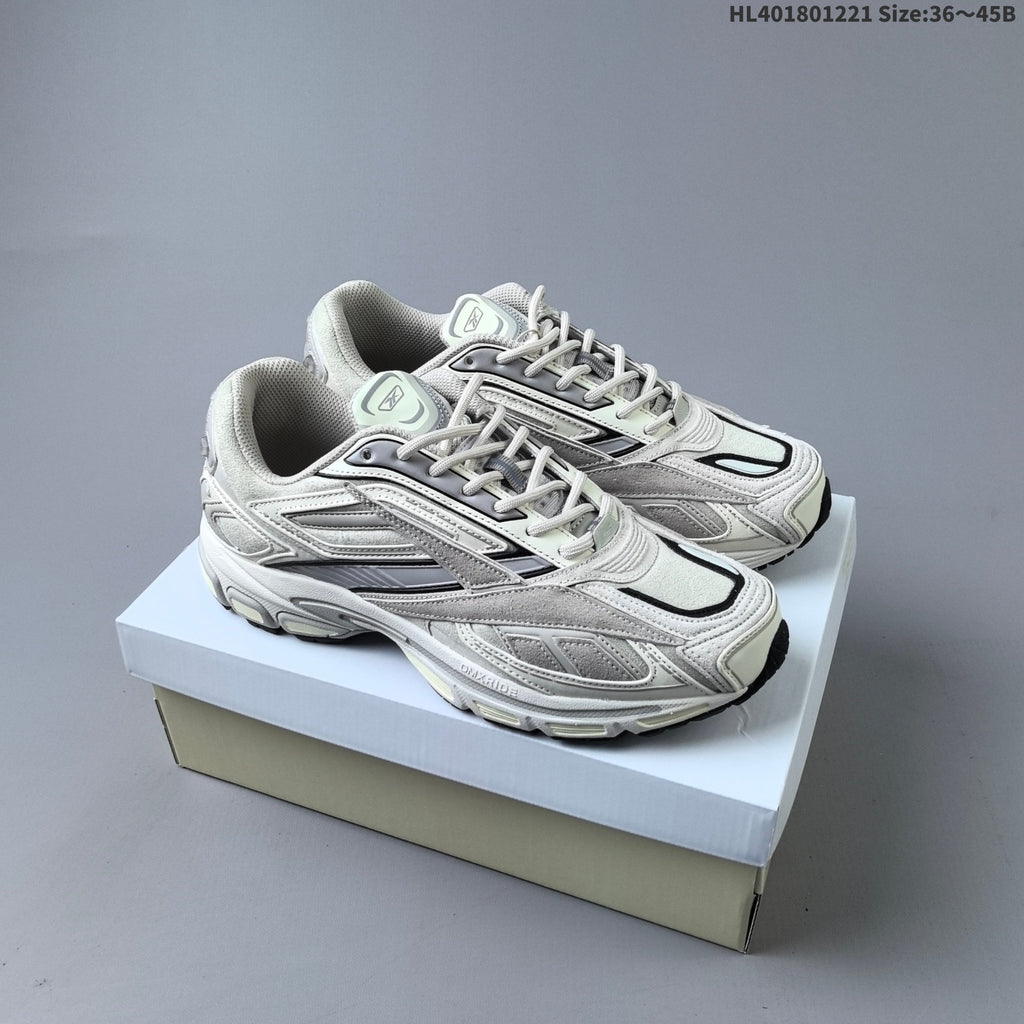 Reebok Premier Road Ultra Low-Cut Sneakers HL401801221 - product image from the listing.