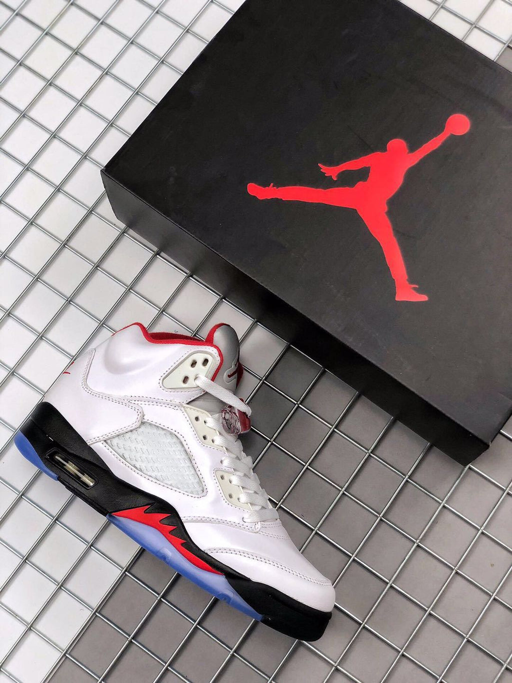 Air Jordan 5 Fire Red High-Top Sneakers - product image from the listing.