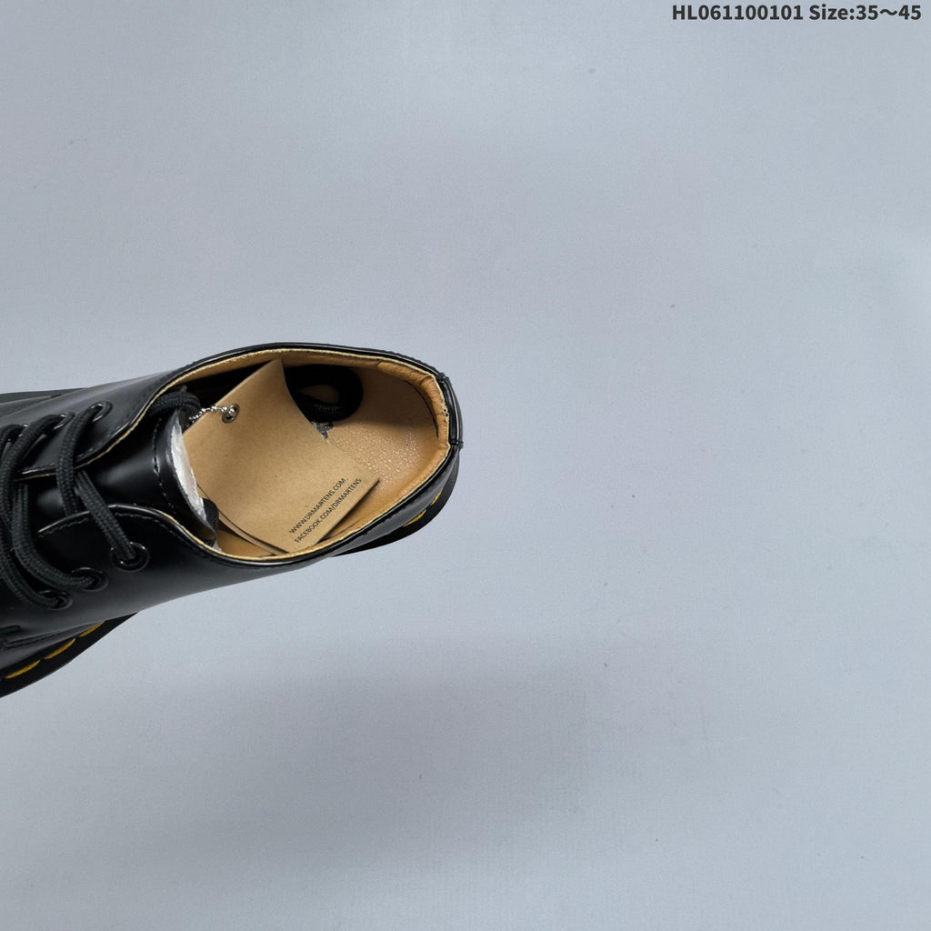 Dr. Martens Sinclair Black Platform Lace-Up Footwear - product image from the listing.