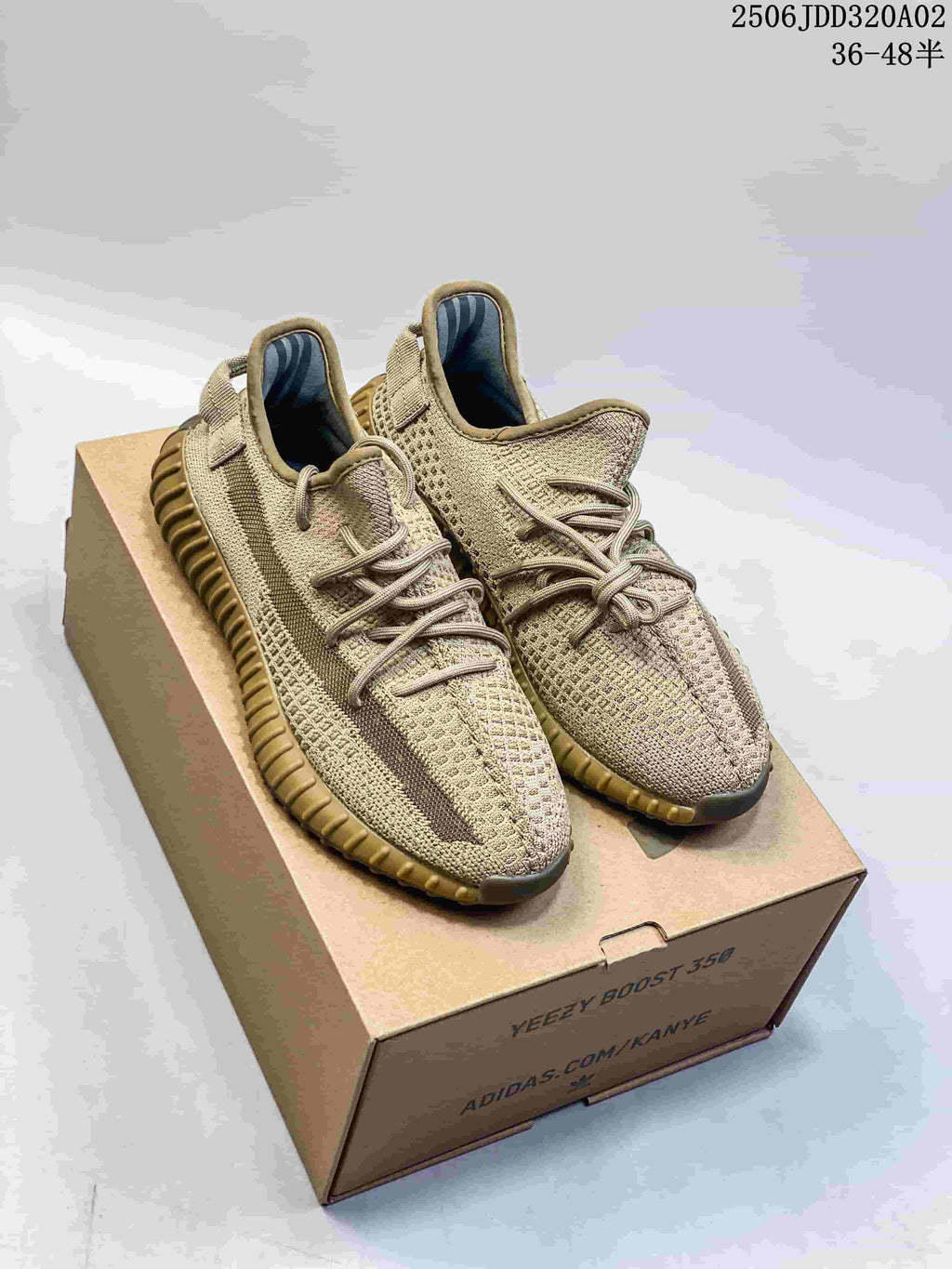 Adidas Yeezy Boost 350 Sneakers in Beige Knit 2506JDD320A02 - product image from the listing.