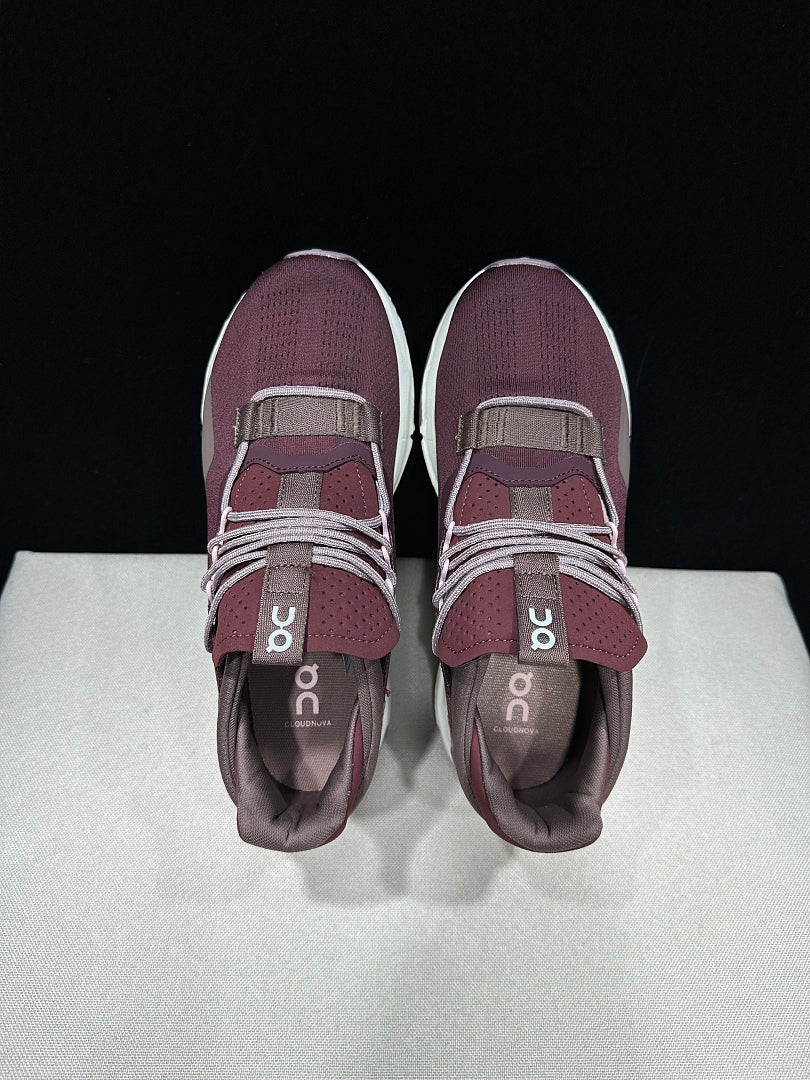 On Cloudnova 2 Trainers in Maroon and Peony - product image from the listing.