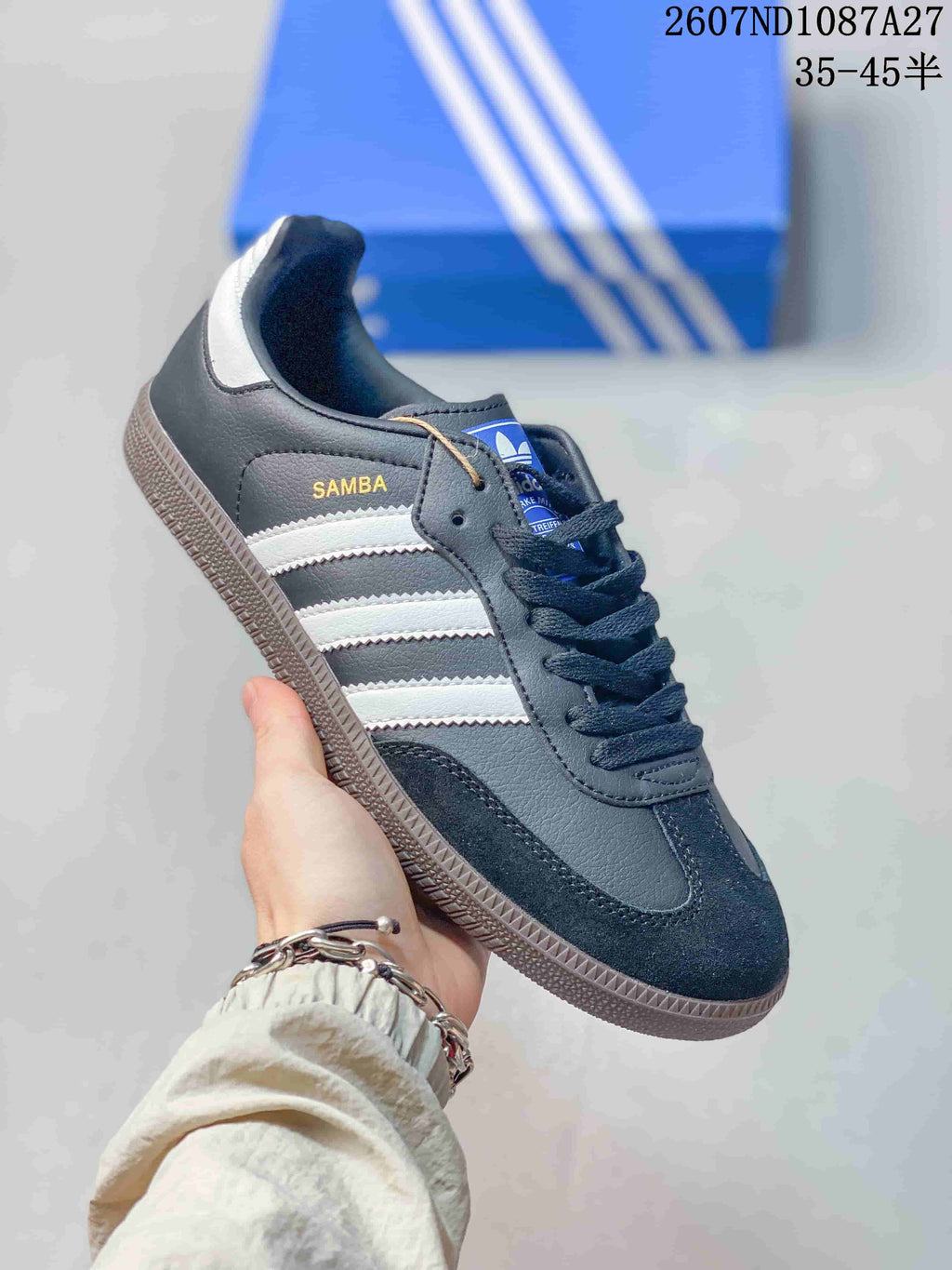 adidas Samba ADV Low-Cut Sneakers 2607ND1087A27 - product image from the listing.