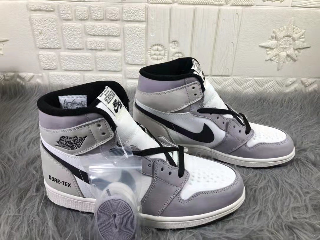 Jordan 1 Union x Air Jordan 1 High Sneakers in White Grey DB2889-100 - product image from the listing.
