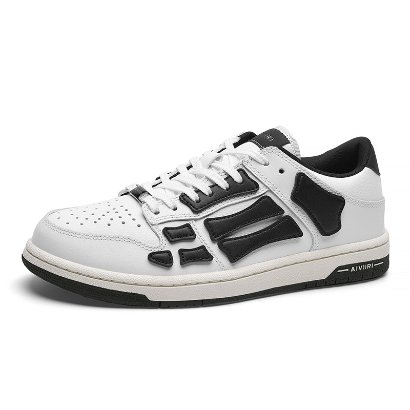 AIVIIRI MFS003-111 Low-Top Sneakers in White and Black - product image from the listing.