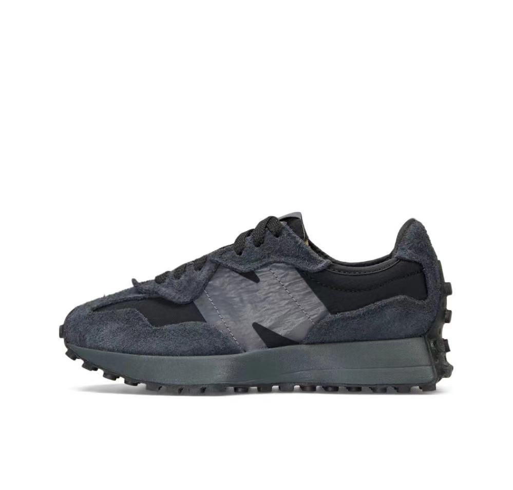 New Balance MS327WCD Sneakers in Gray - product image from the listing.