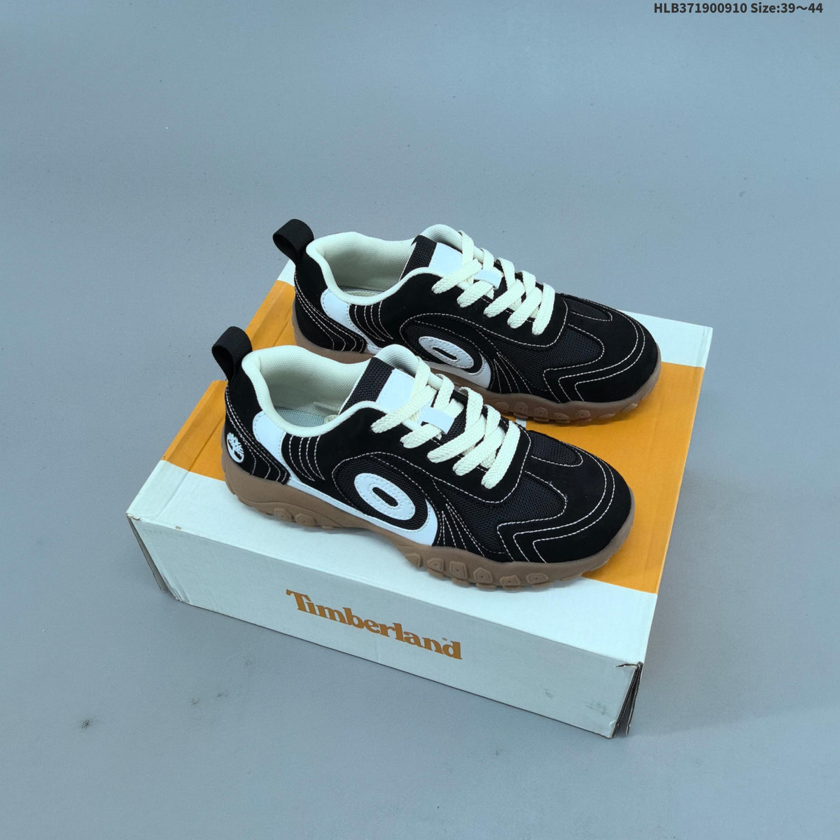 Timberland Low-Top Lace-Up Sneakers in Black or in Brown - product image from the listing.