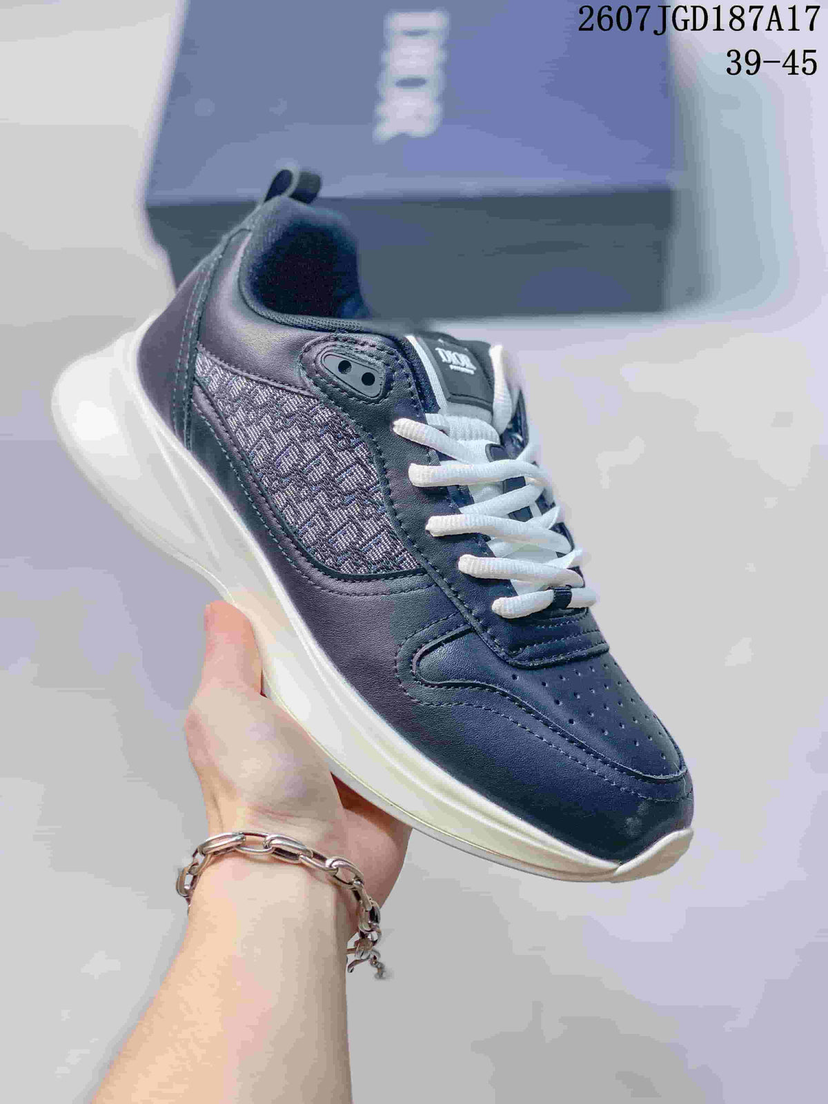 Dior B25 Runner Low-Cut Sneakers 07JGD187A17 - product image from the listing.