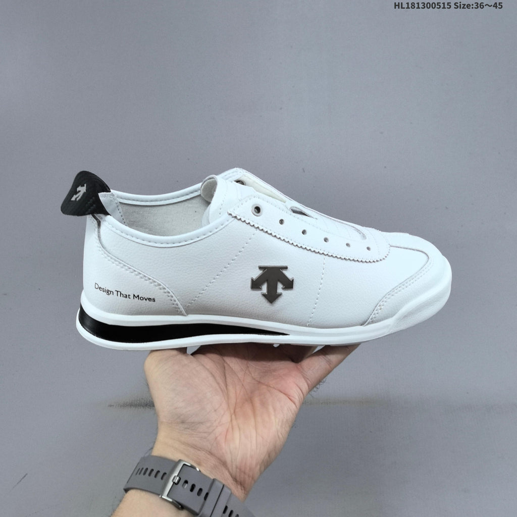 Descente Chron Tempo Slim Retro Low-Profile Trainers - product image from the listing.
