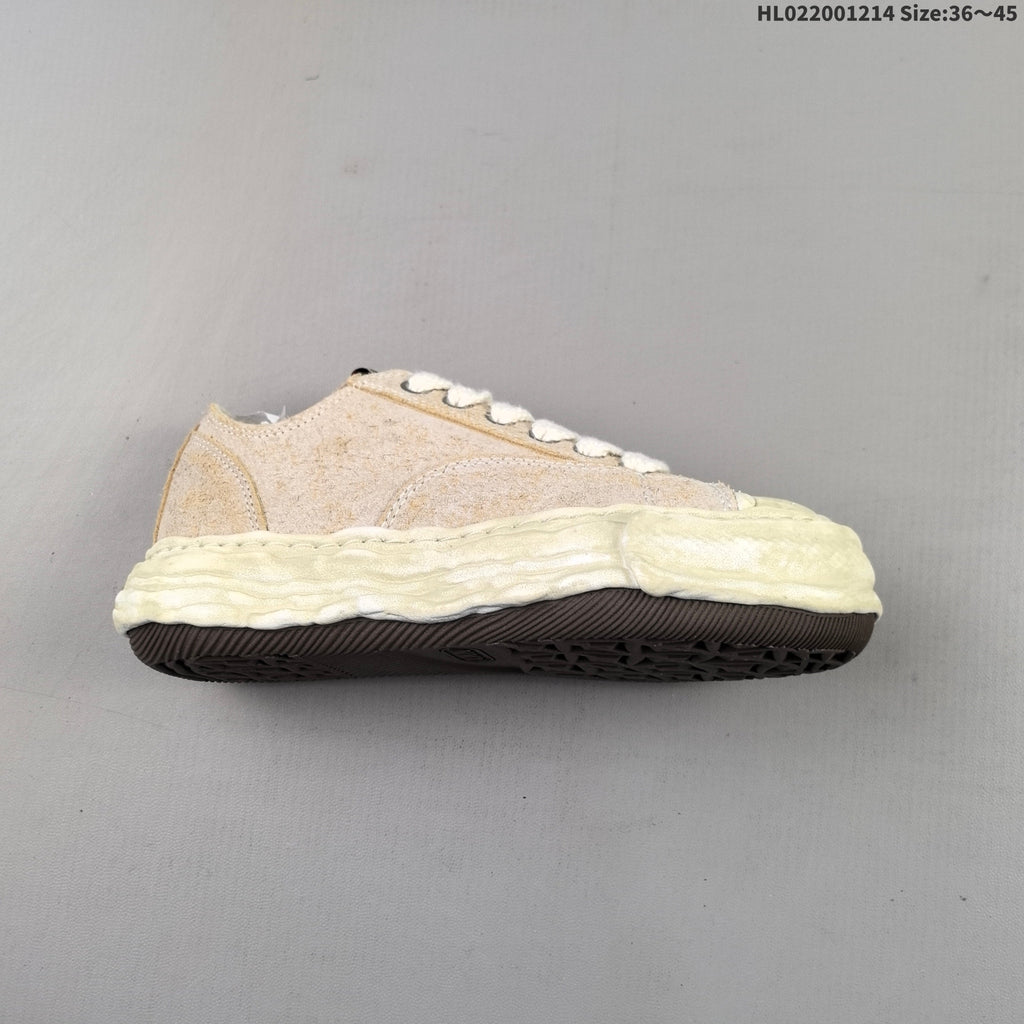 Maison Mihara Yasuhiro Original Sole Low Sneakers, in Beige - product image from the listing.