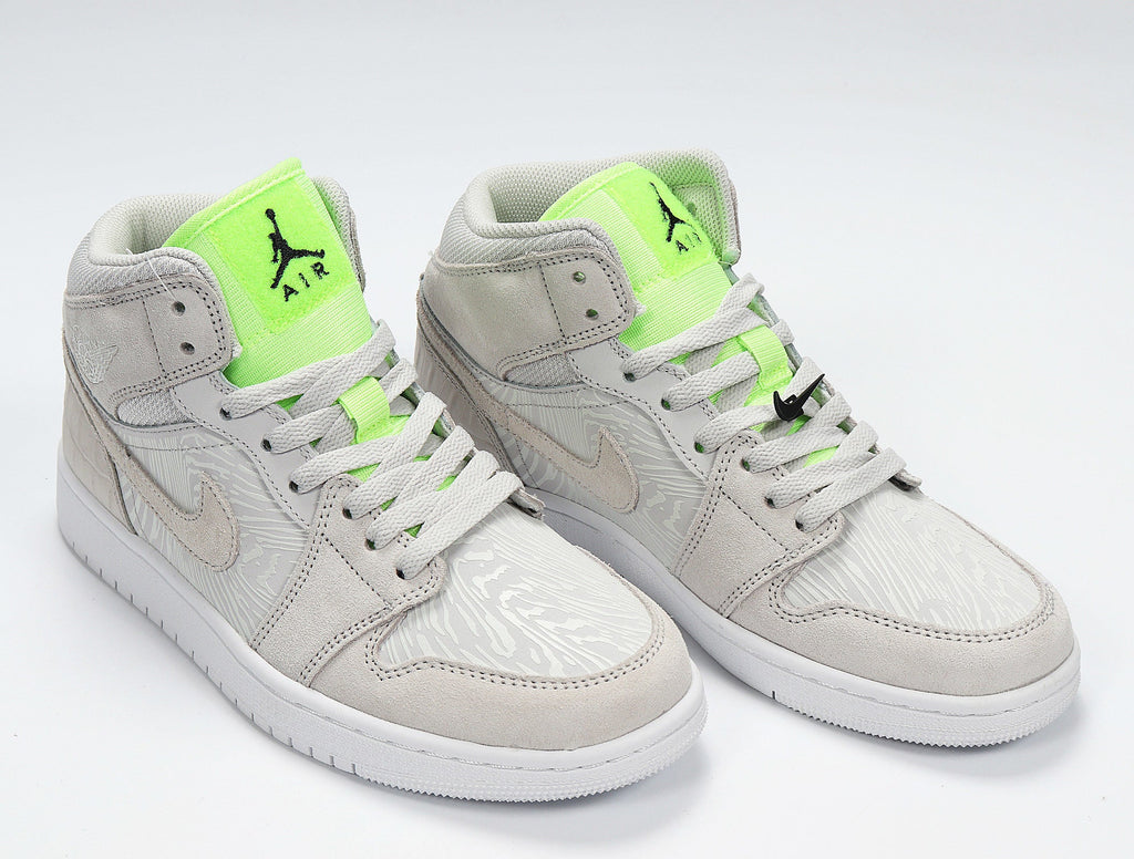 Jordan 1 High FlyEase in Gray and Volt Green CV3018-001 - product image from the listing.