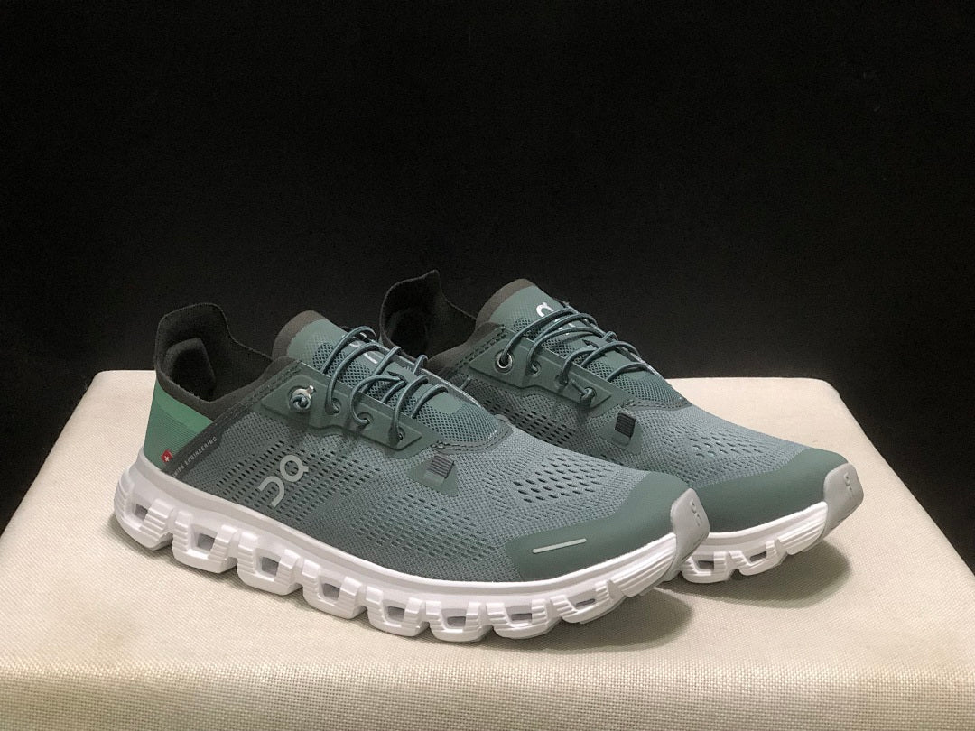 On Cloud 6 Coast Sneakers in Green - product image from the listing.