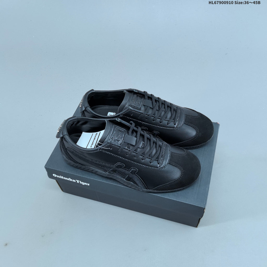 Onitsuka Tiger SCLAW Low-Cut Sneakers 1183B969-101 - product image from the listing.