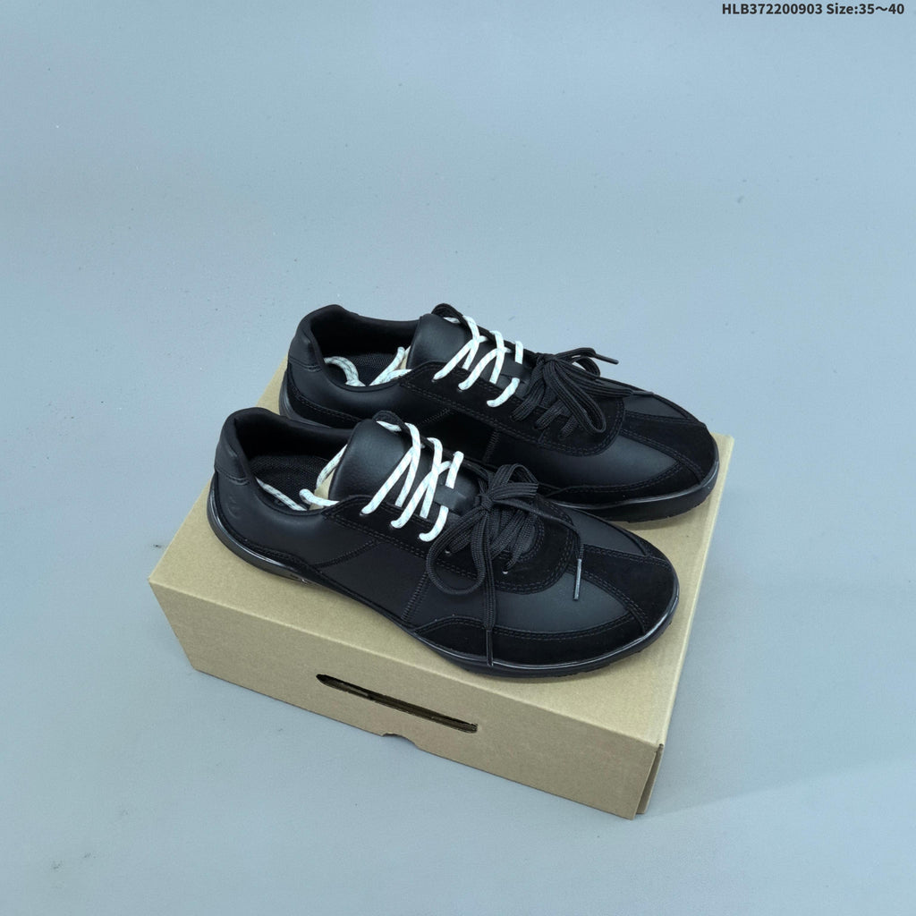 Ecco Biom Lite TR Low-Top Casual Sneakers, in Black - product image from the listing.