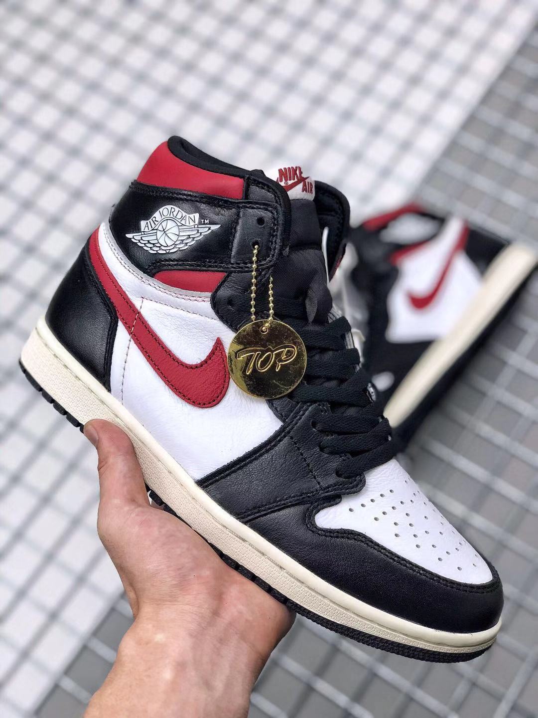 Air Jordan 1 Retro High OG Gym Sneakers in Red - product image from the listing.
