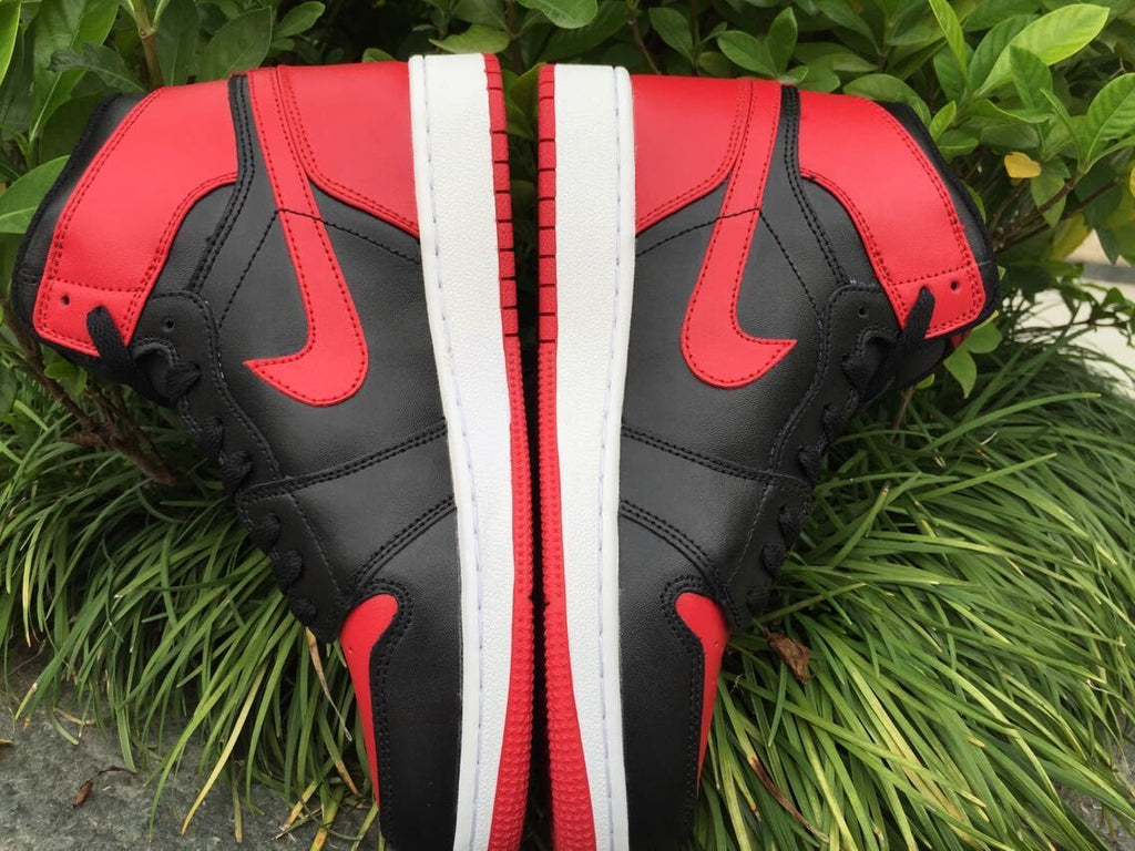 Air Jordan 1 High Sneakers in Black Red White - product image from the listing.