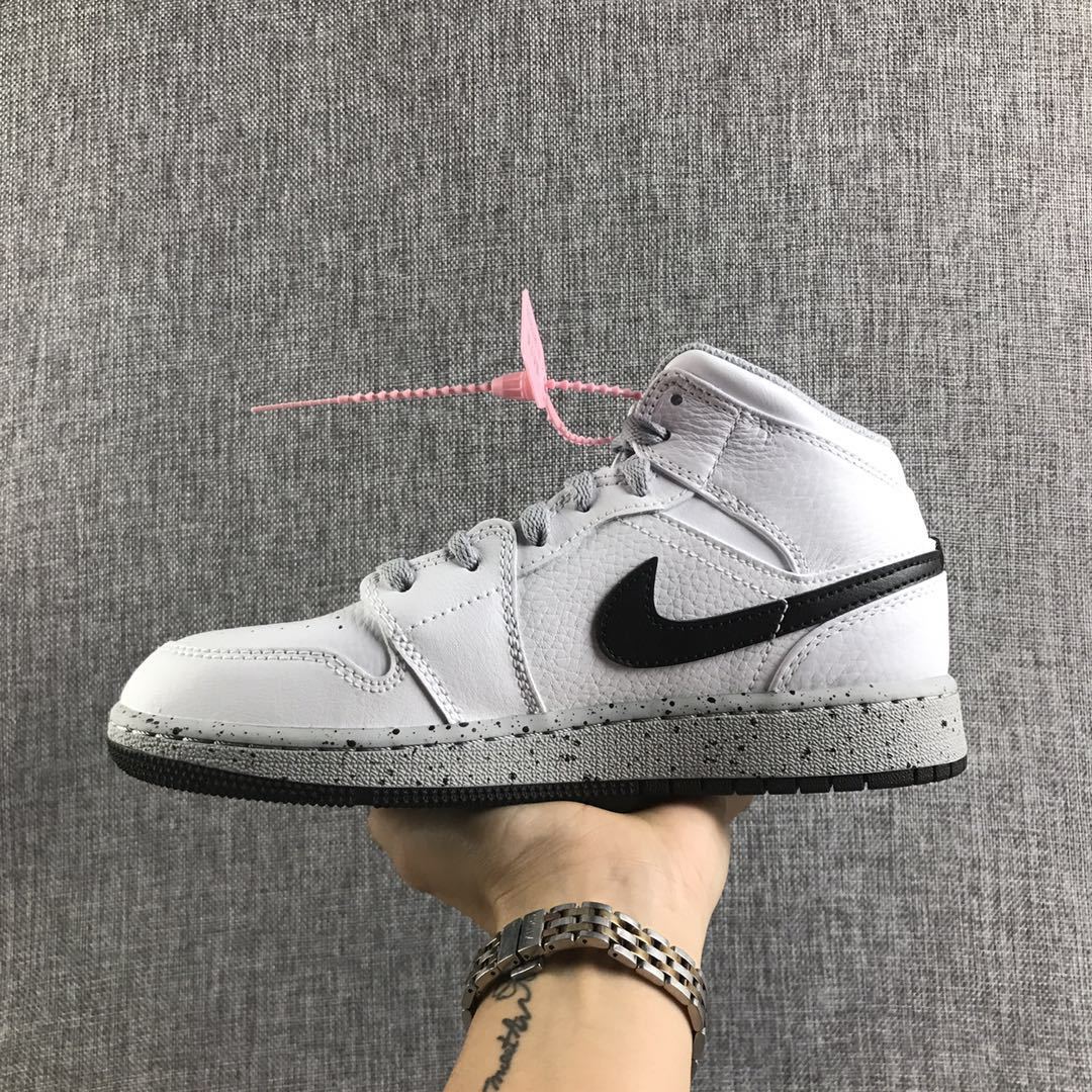 White Cement Sneakers - Jordan 1 High - product image from the listing.