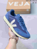 VEJA Rio Branco Alveomesh Trainers - product image from the listing.