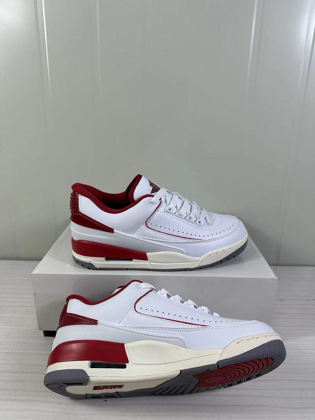 Air Jordan 2/3 Low White Varsity Red FD0383-161 - product image from the listing.