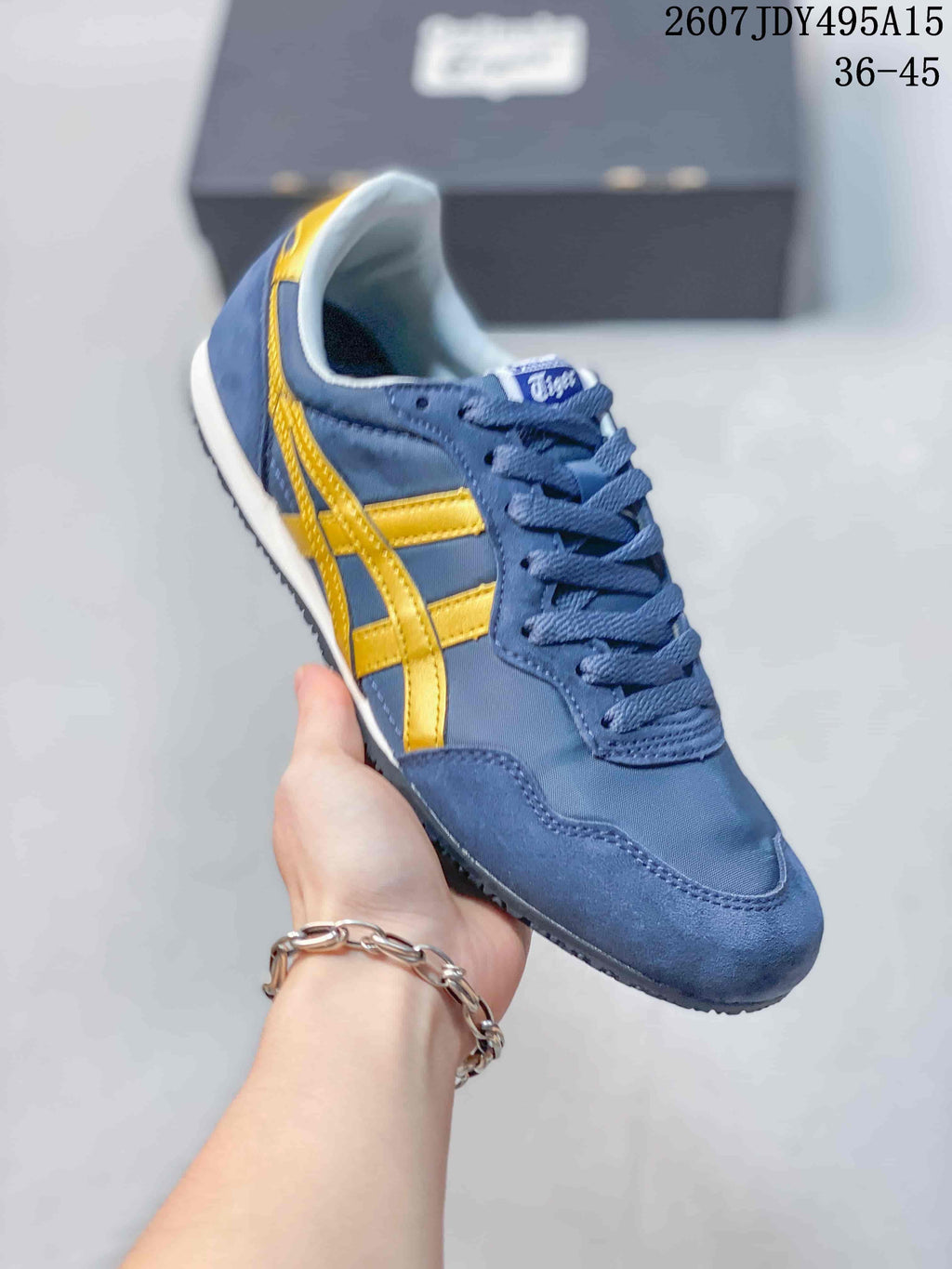 Onitsuka Tiger Serrano Trainers Blue and Yellow 2607 JDY495A15 - product image from the listing.