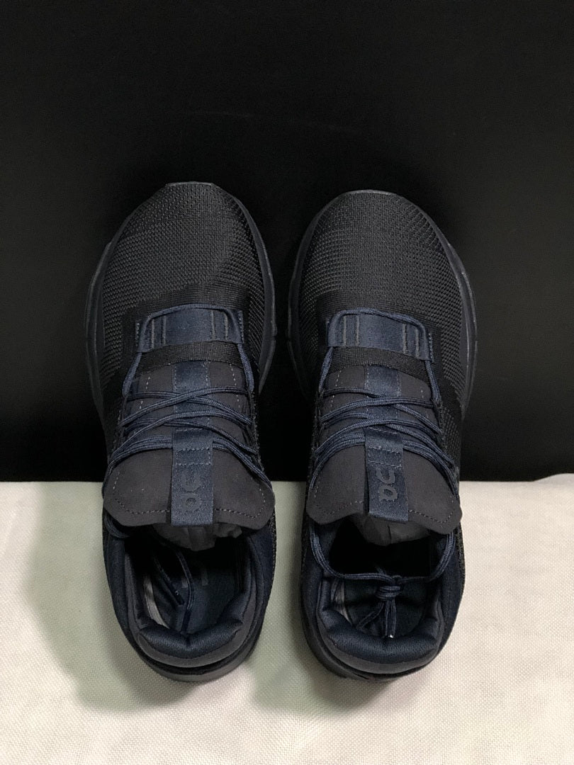 On Cloudnova 1 Trainers Black Eclipse - product image from the listing.