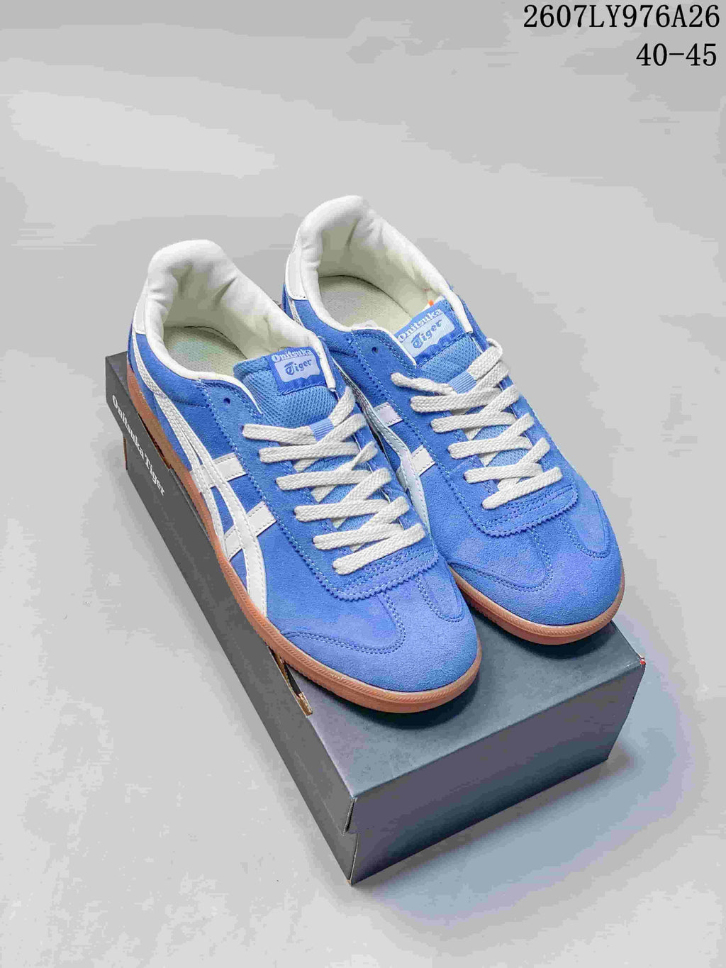 Onitsuka Tiger Tokuten Low-Cut Sneakers - product image from the listing.