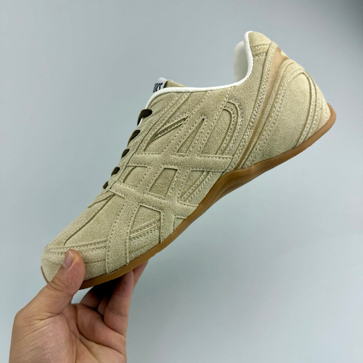 ASICS Gel-Phaiz 2 Sneakers in Beige 1203B471-020 - product image from the listing.